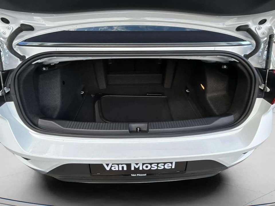 VW T-Roc 1,5 TSi 150 Style Cabriolet DSG 2d