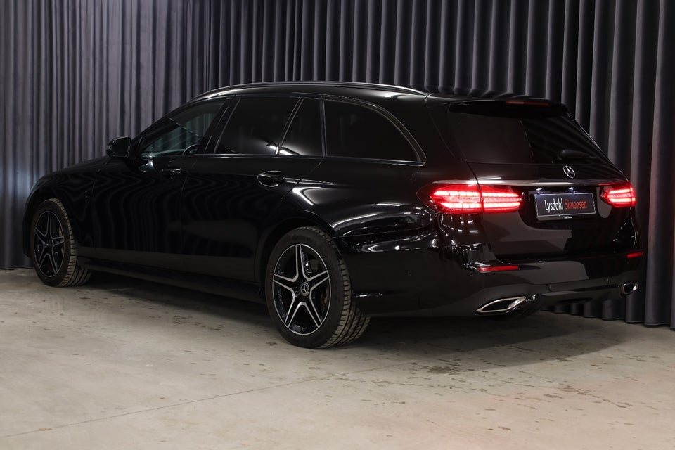 Mercedes E300 e 2,0 AMG Line stc. aut. 5d