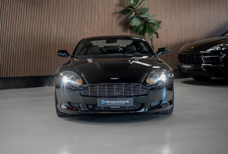 Aston Martin DB9 6,0 Coupé aut. 2d
