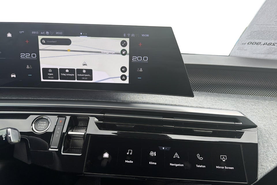 Peugeot e-3008 77 GT Pack 5d
