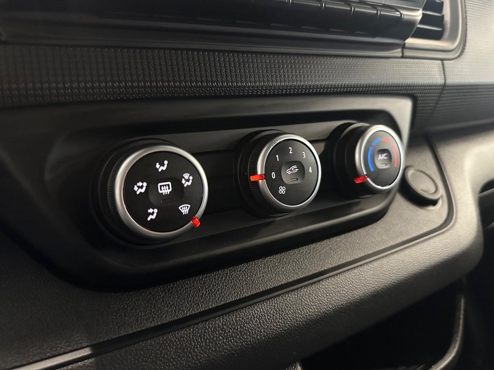 Renault Trafic 2,0 dCi 130 L2H1 Tekno