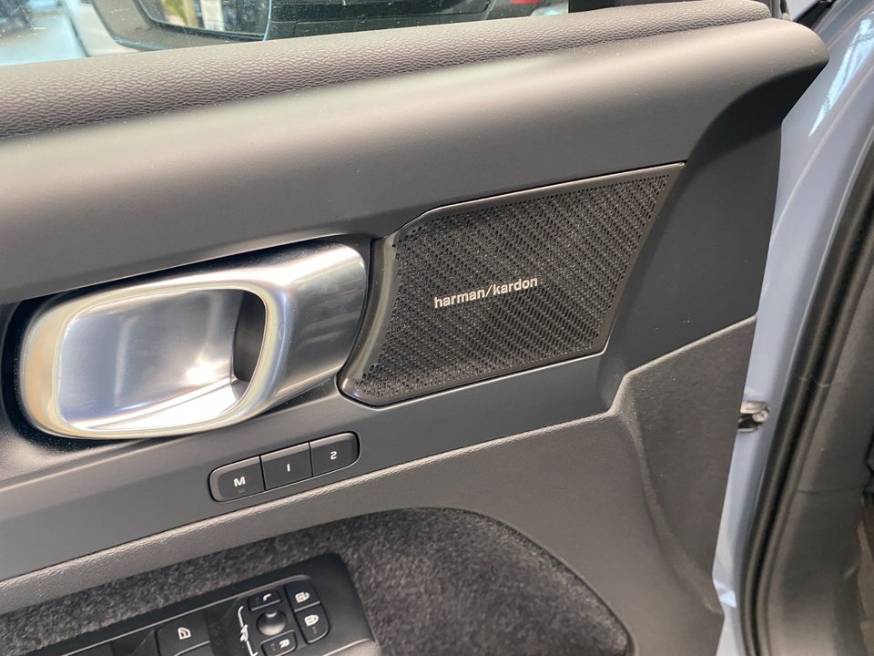 Volvo XC40 P8 ReCharge Twin Ultimate 5d