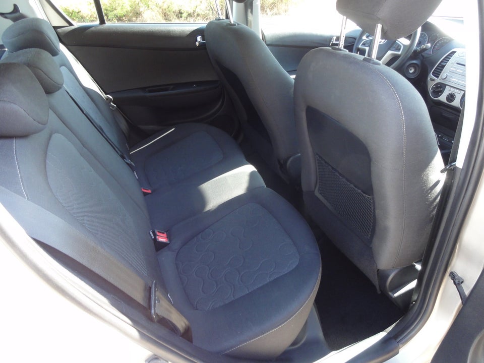 Hyundai i20 1,25 Comfort 5d