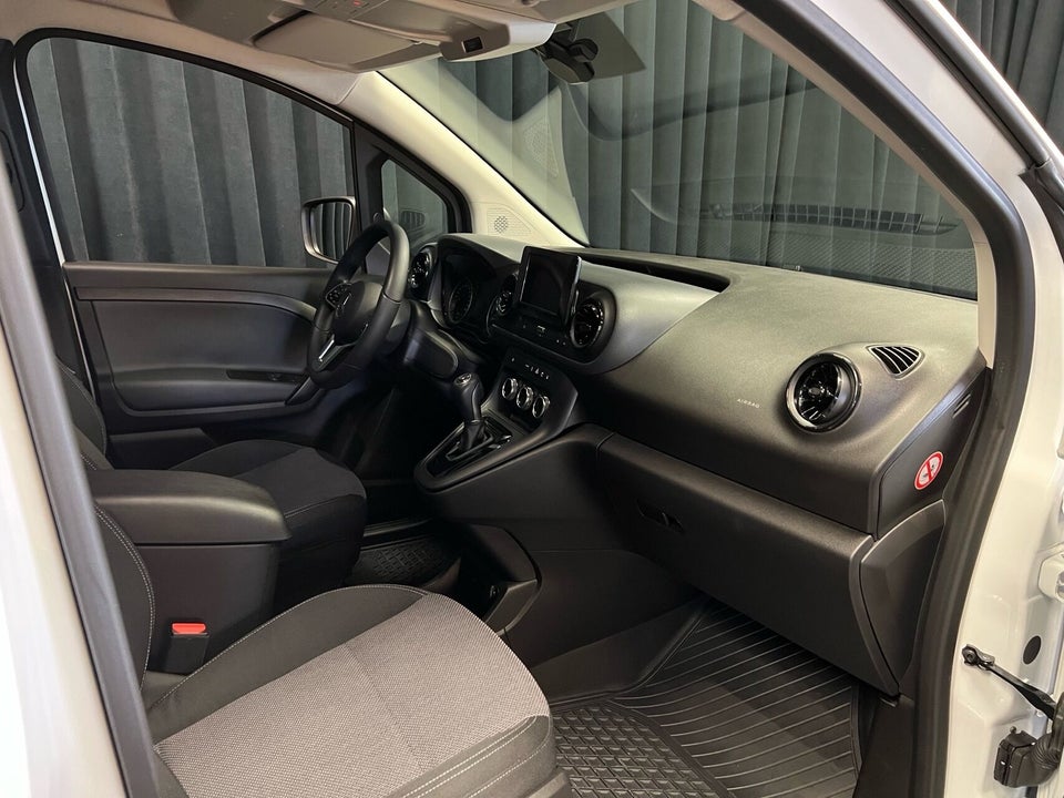 Mercedes eCitan A2 Basis Van