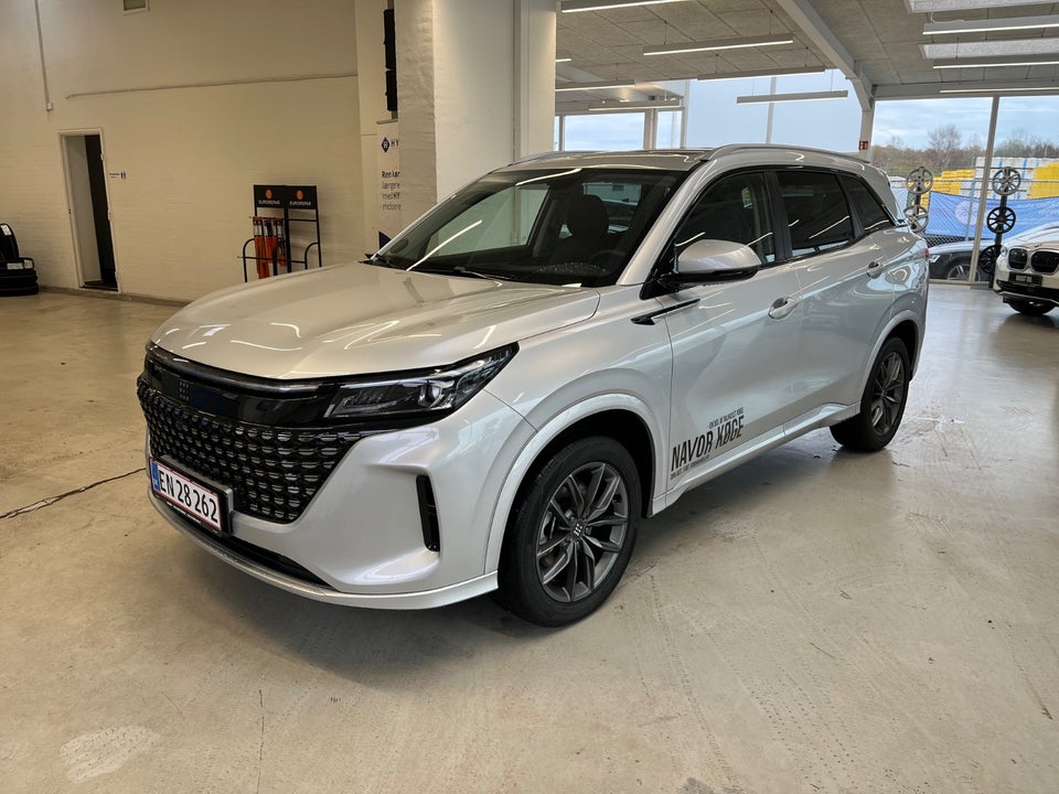 Navor E5 1,5 PHEV Rock 5d