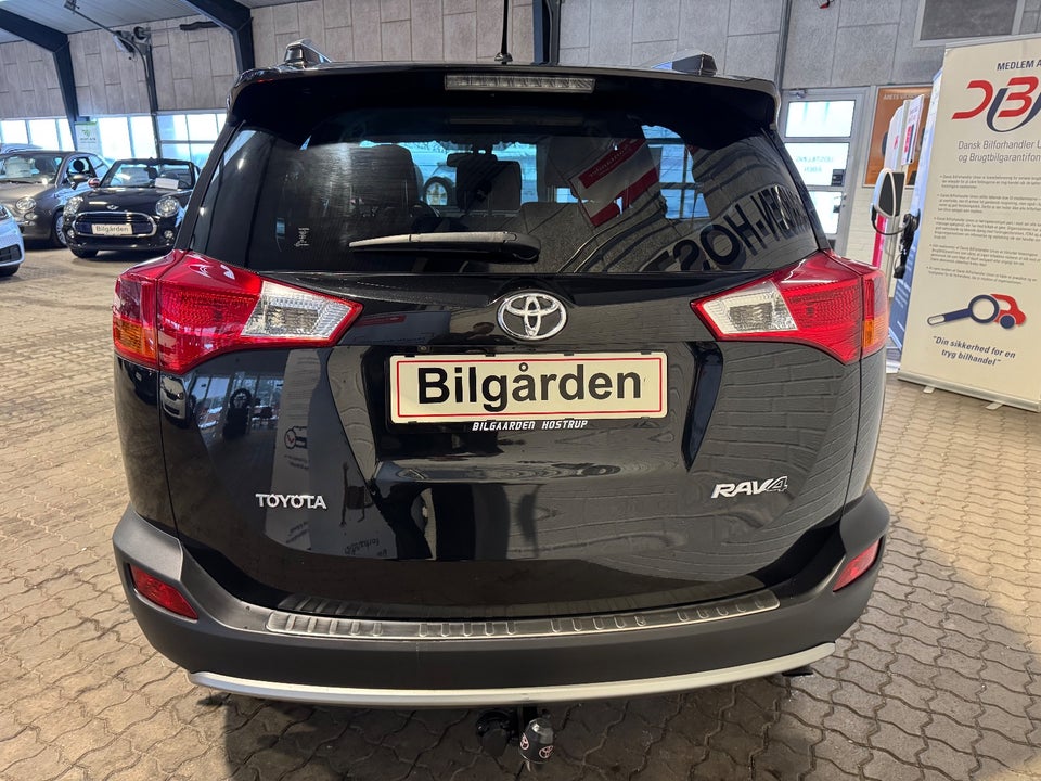 Toyota RAV4 2,0 D-4D T3 5d