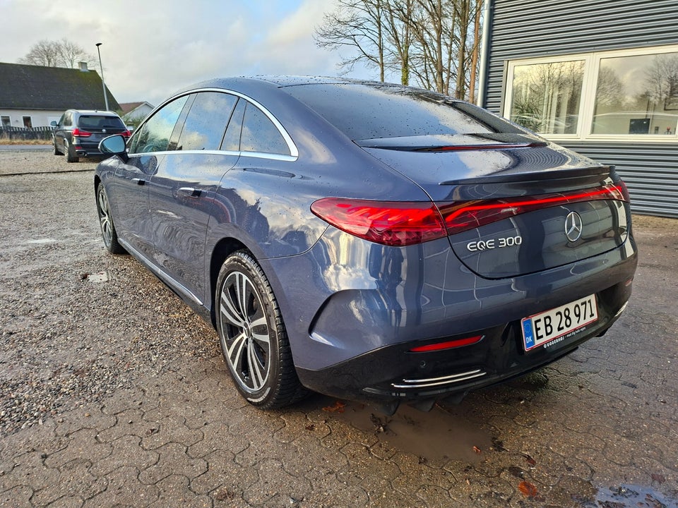Mercedes EQE300 AMG Line 4d