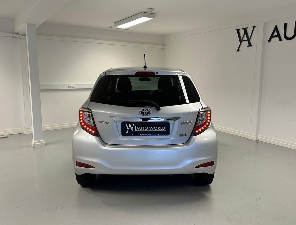 Toyota Yaris 1,5 Hybrid H2 Touch CVT 5d