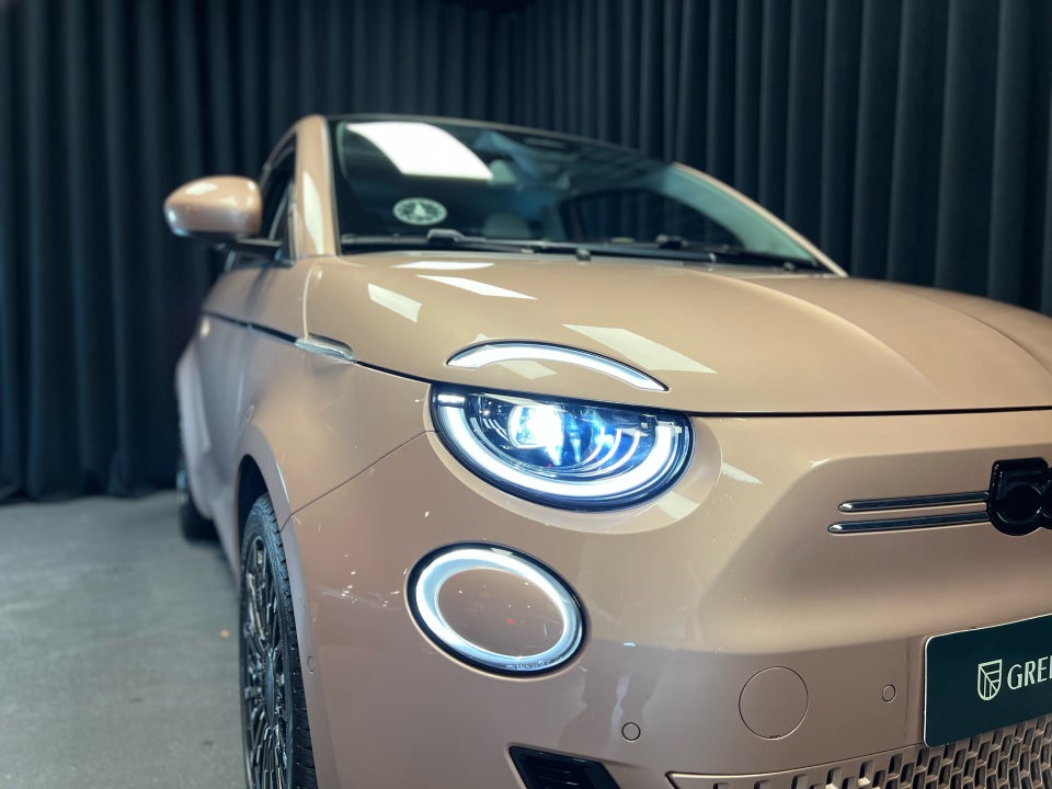 Fiat 500e 42 la Prima 3d