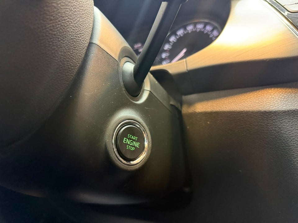 Skoda Fabia 1,0 TSi 110 Ambition Combi DSG 5d