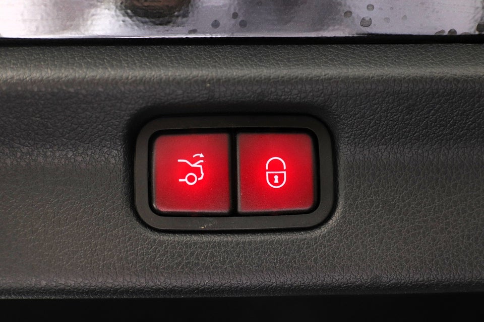 Mercedes EQE300 Avantgarde 4d