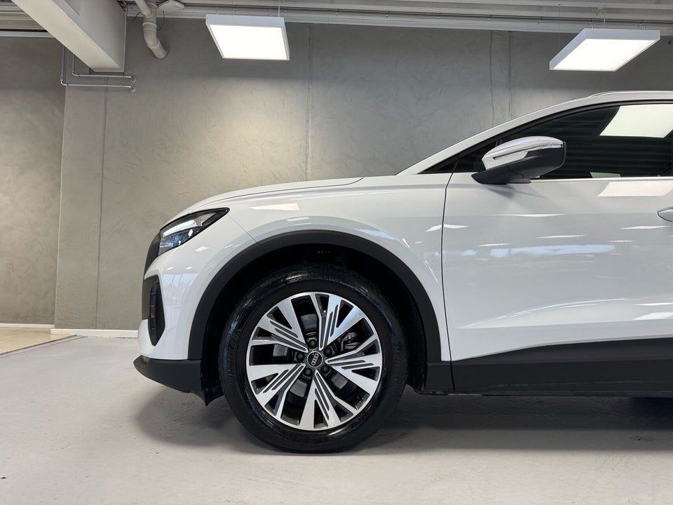 Audi Q4 e-tron 35  5d
