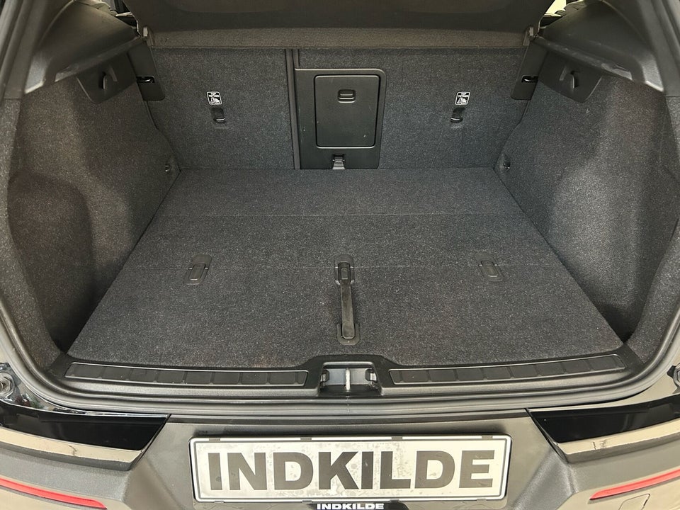 Volvo XC40 P6 ReCharge Plus 5d