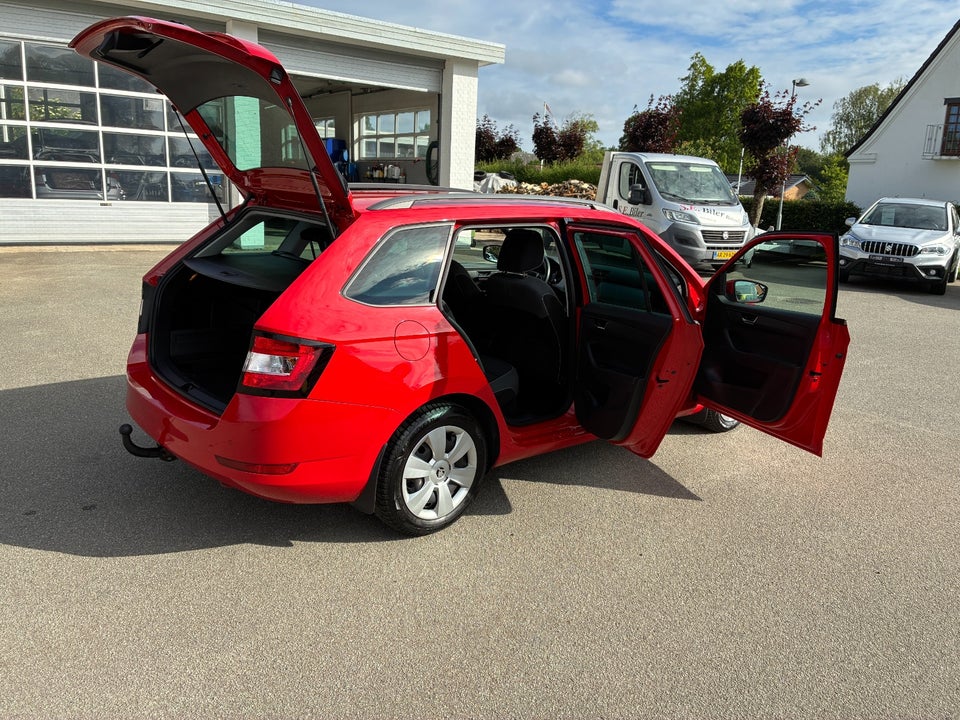 Skoda Fabia 1,0 TSi 110 Ambition Combi 5d