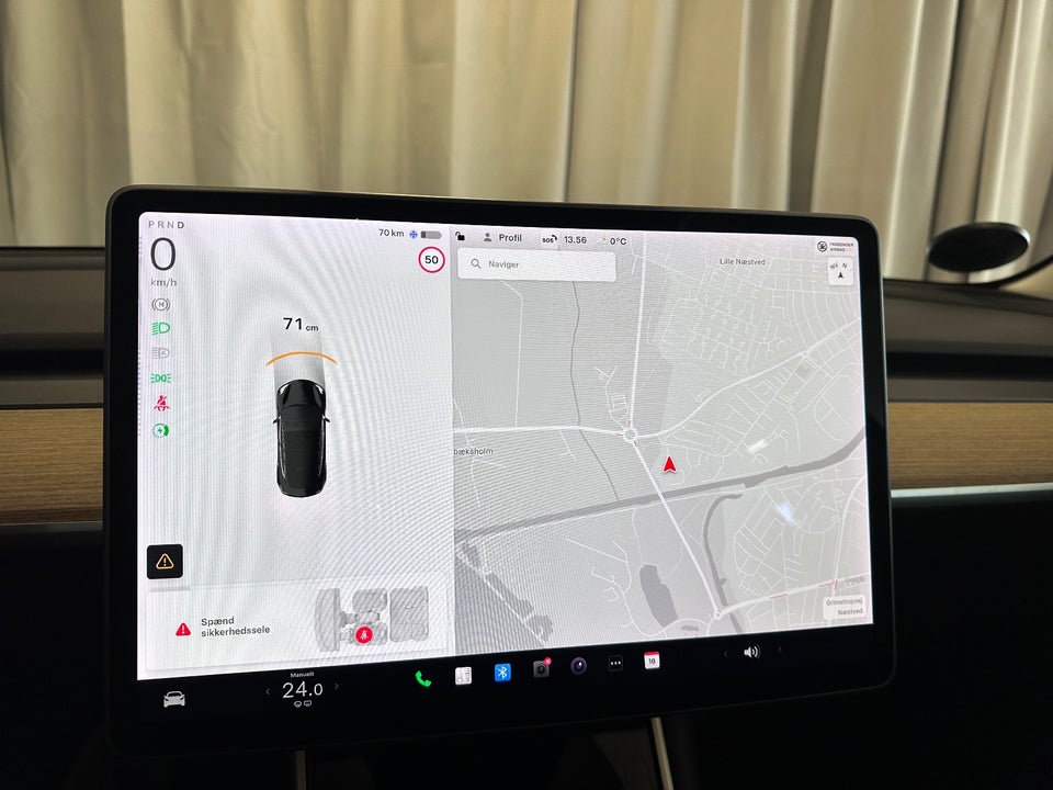 Tesla Model 3 Standard Range+ RWD 4d