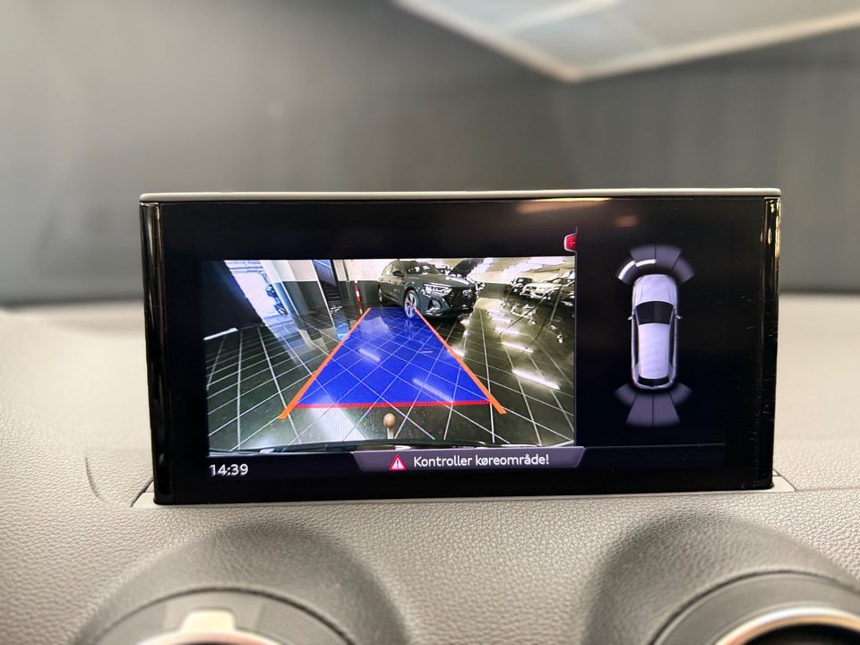 Audi Q2 35 TFSi Prestige S-tr. 5d