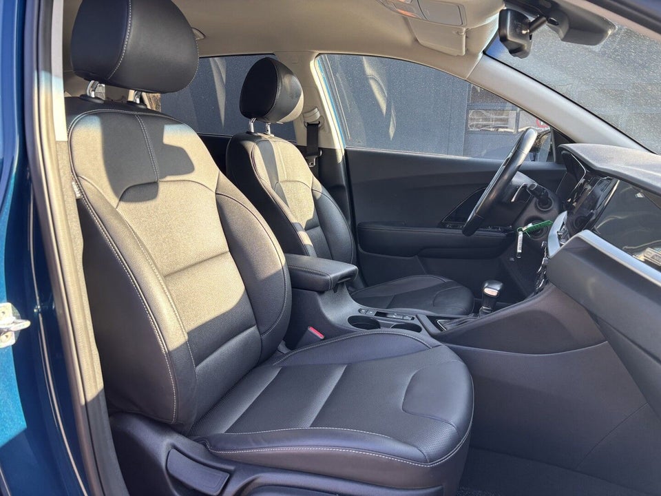 Kia Niro 1,6 HEV Advance DCT 5d
