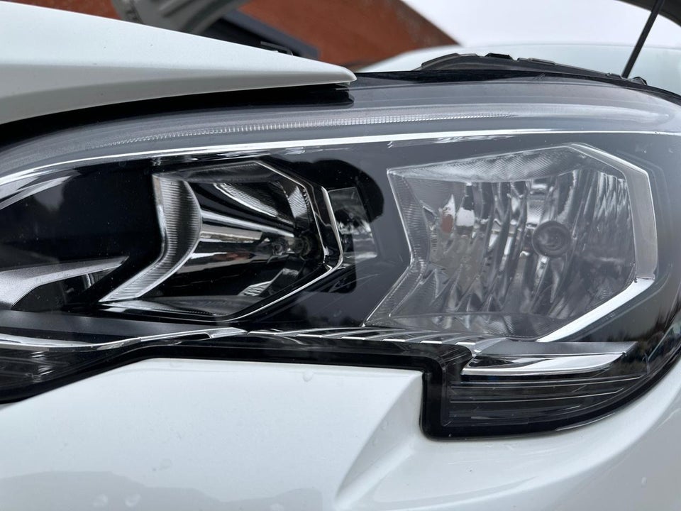 Peugeot 3008 1,2 PureTech 130 Active EAT8 5d