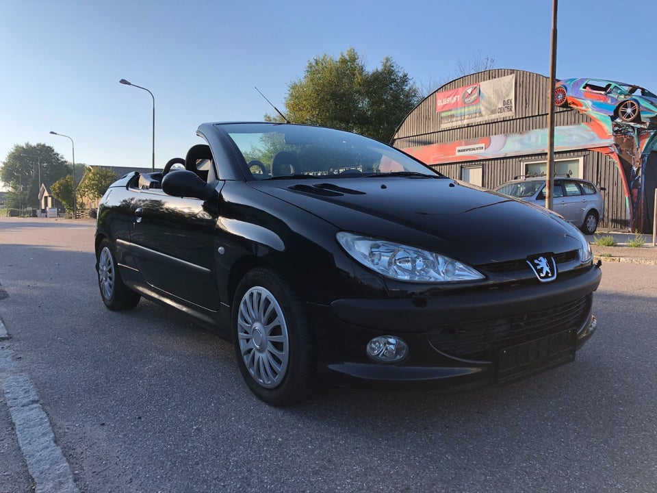 Peugeot 206 1,6 16V CC 2d