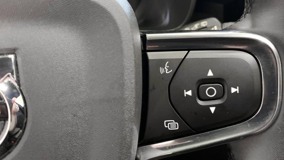 Volvo XC40 P6 ReCharge Core 5d