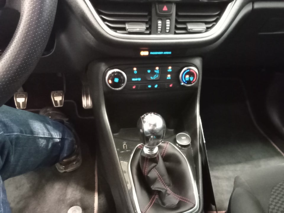 Ford Fiesta 1,0 EcoBoost ST-Line 5d