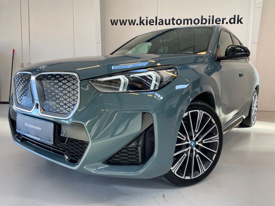 BMW iX1 eDrive20 M-Sport 5d