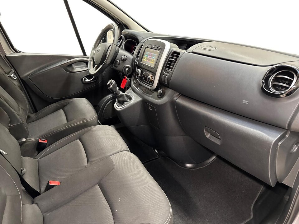 Nissan NV300 2,0 dCi 170 L2H1 Working Star