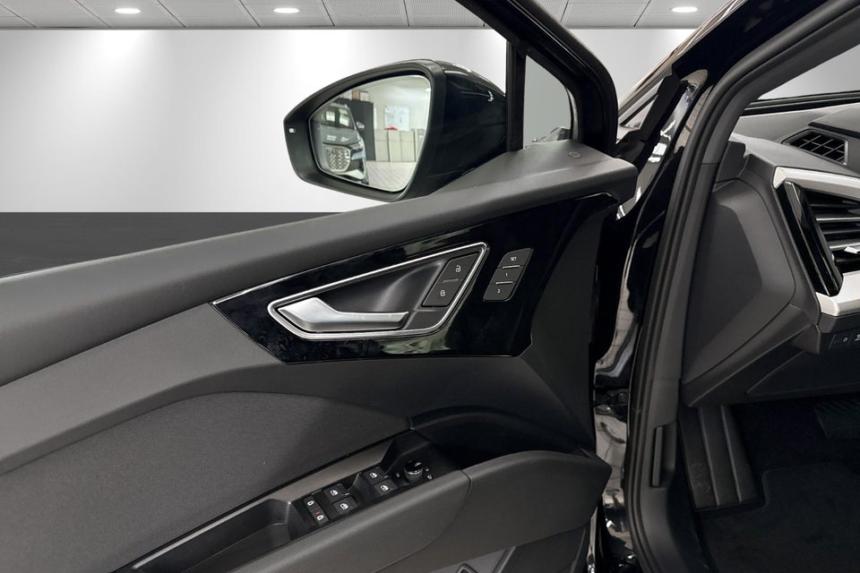 Audi Q4 e-tron 45 S-line Edition 5d
