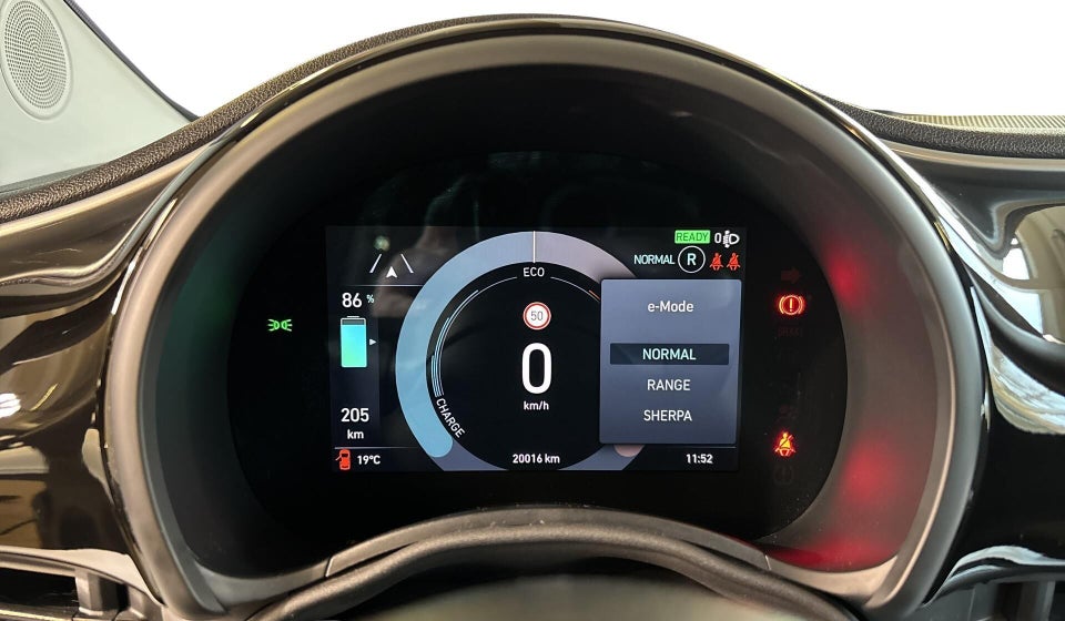 Fiat 500e 42 Icon 3d