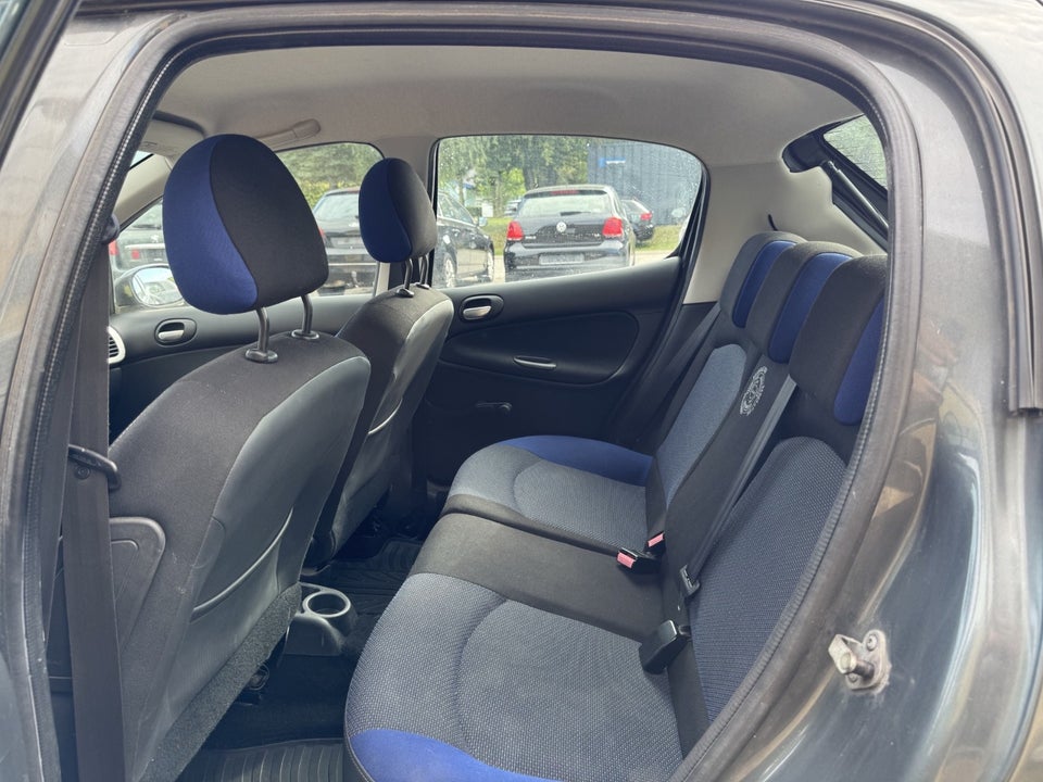 Peugeot 206+ 1,4 HDi 68 Active 5d