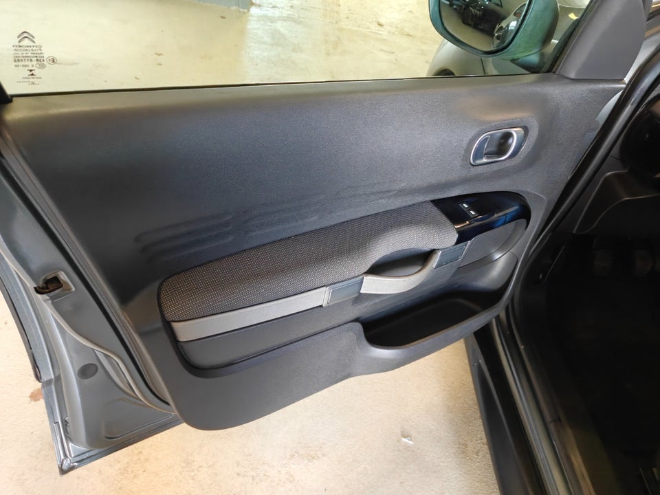 Citroën C4 Cactus 1,2 PureTech 82 Feel 5d