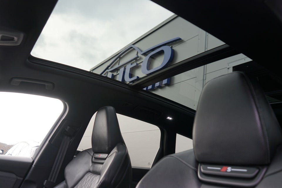 Audi SQ6 e-tron quattro 5d