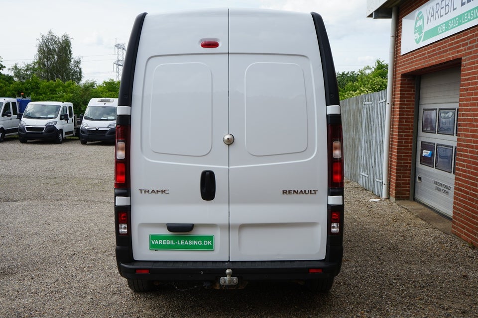 Renault Trafic T29 2,0 dCi 145 L2H2