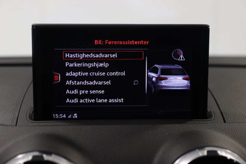 Audi A3 40 TFSi e Design Sportback S-tr. 5d