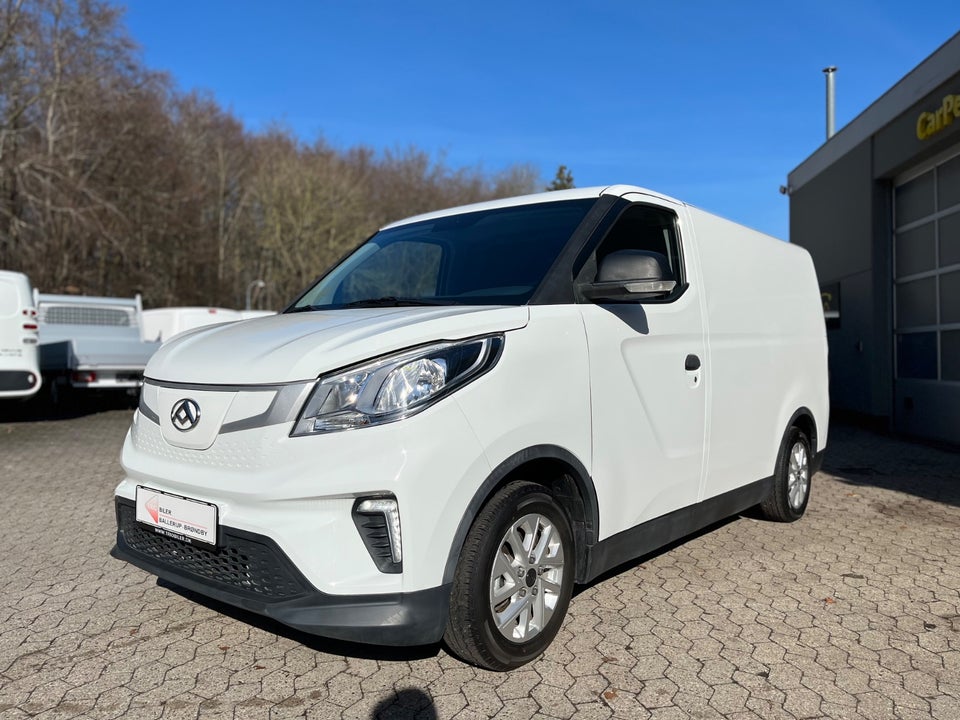 Maxus e-Deliver 3 50 Cargo Van SWB