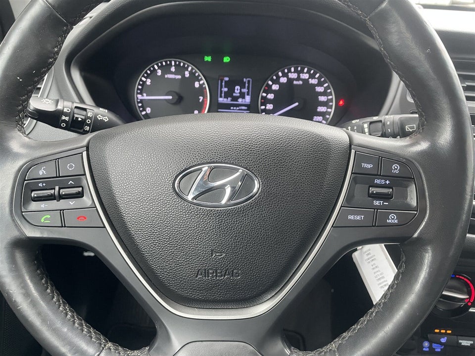 Hyundai i20 1,25 Trend 5d