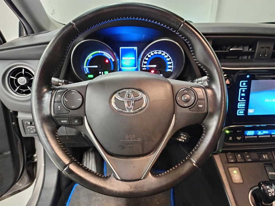 Toyota Auris 1,8 Hybrid H2 Comfort Touring Sports CVT Van 5d