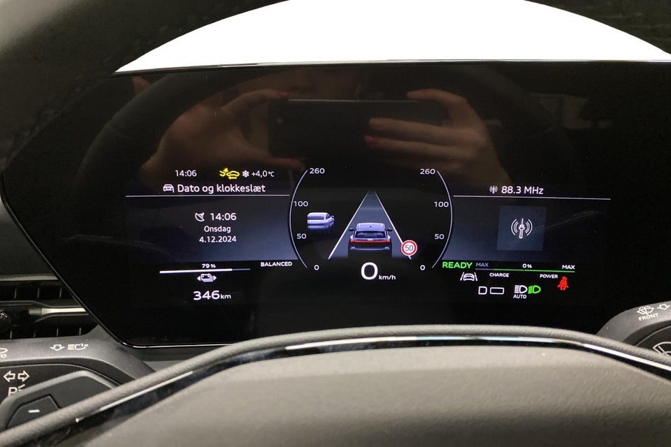 Audi Q6 e-tron Progress performance 5d