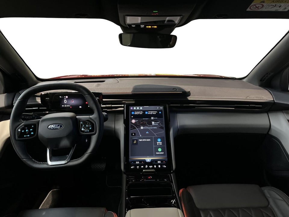 Ford Explorer 84 Premium Extended Range AWD 5d