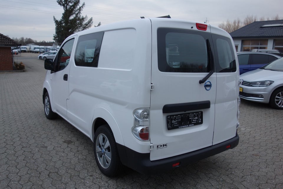 Nissan e-NV200 Premium Van 5d