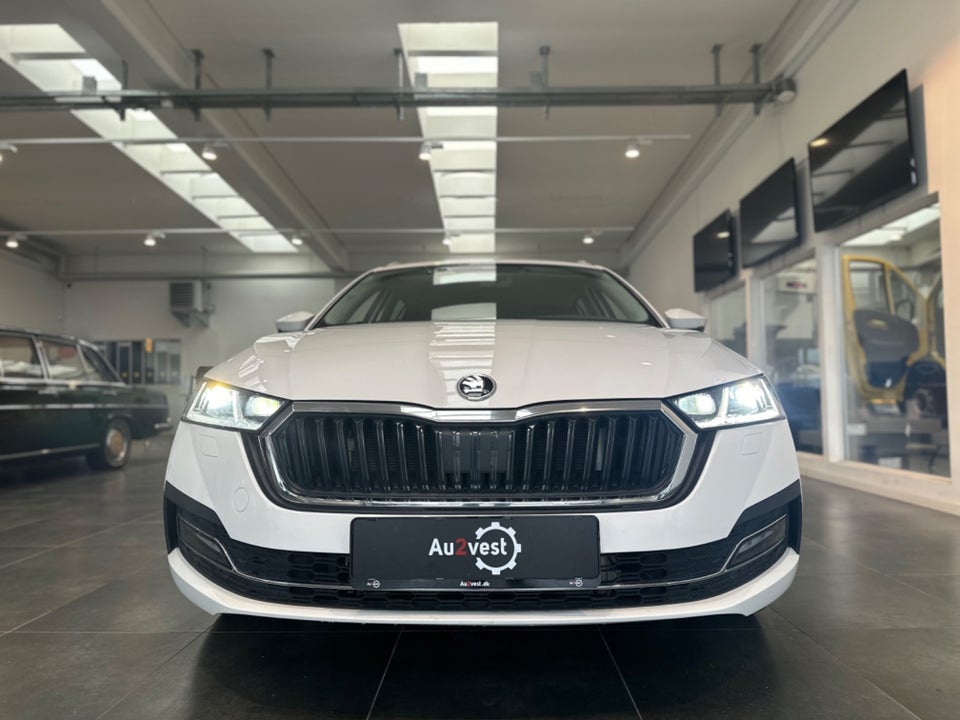 Skoda Octavia 1,4 TSi iV Combi DSG 5d