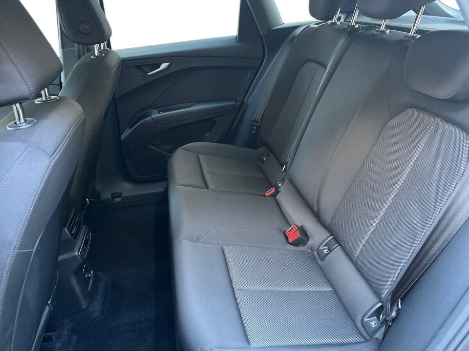 Audi Q4 e-tron 40 Proline 5d