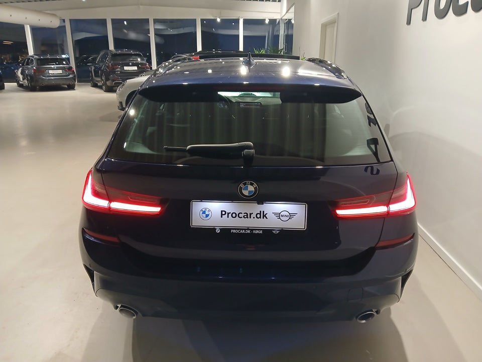 BMW 330i 2,0 Touring M-Sport aut. 5d