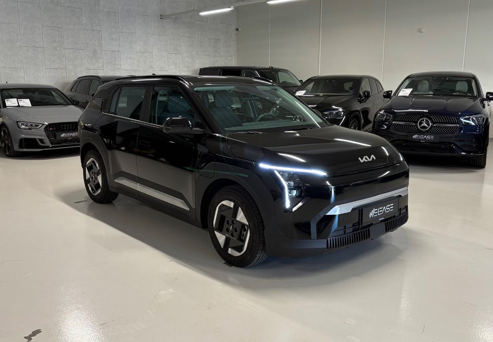 Kia EV3 58 Standard Range Prestige 5d