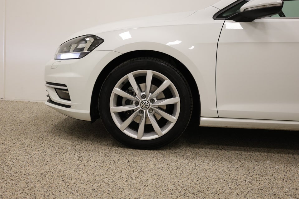 VW Golf VII 1,4 TSi 150 Highline Variant DSG 5d