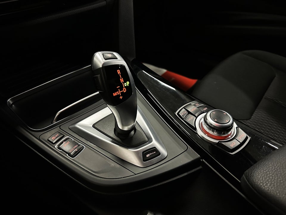 BMW 330e 2,0 aut. 4d