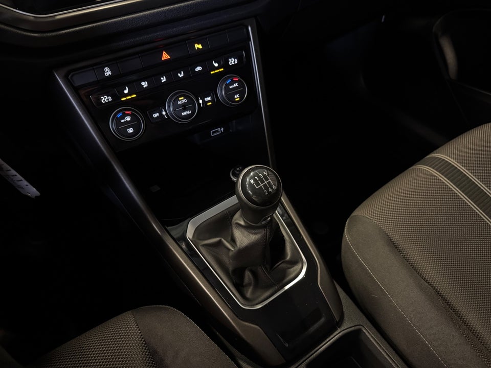 VW T-Roc 1,0 TSi 115 Style 5d