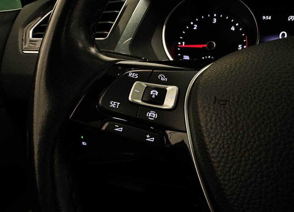 VW Tiguan 2,0 TDi 150 Comfortline DSG 5d