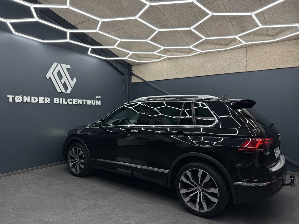 VW Tiguan 2,0 TDi 190 R-line DSG 4Motion 5d
