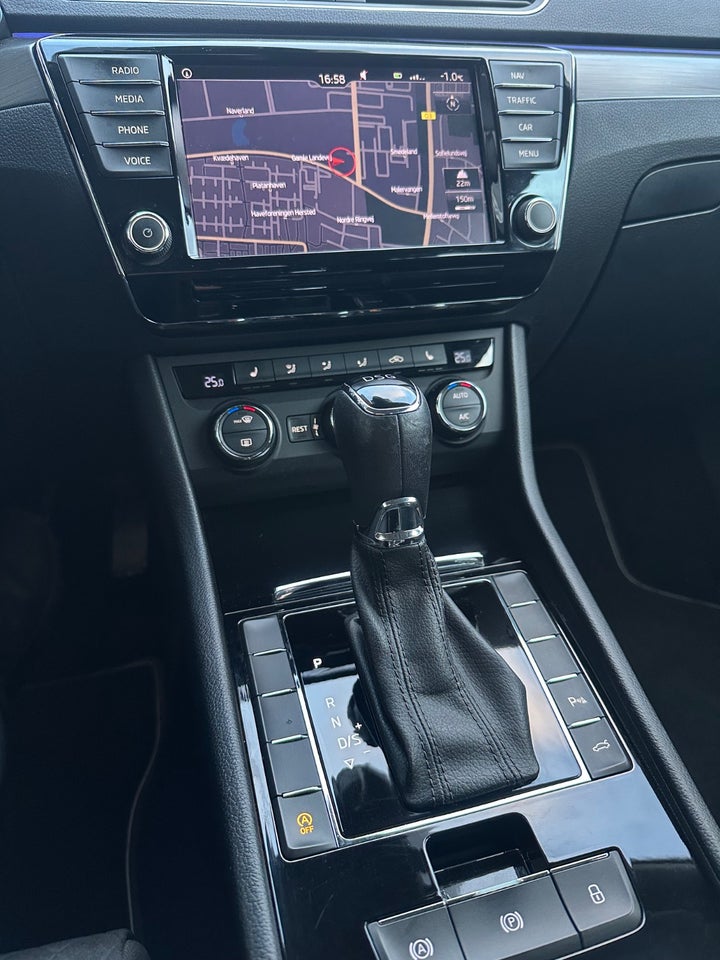 Skoda Superb 1,4 TSi 150 Style Combi DSG 5d